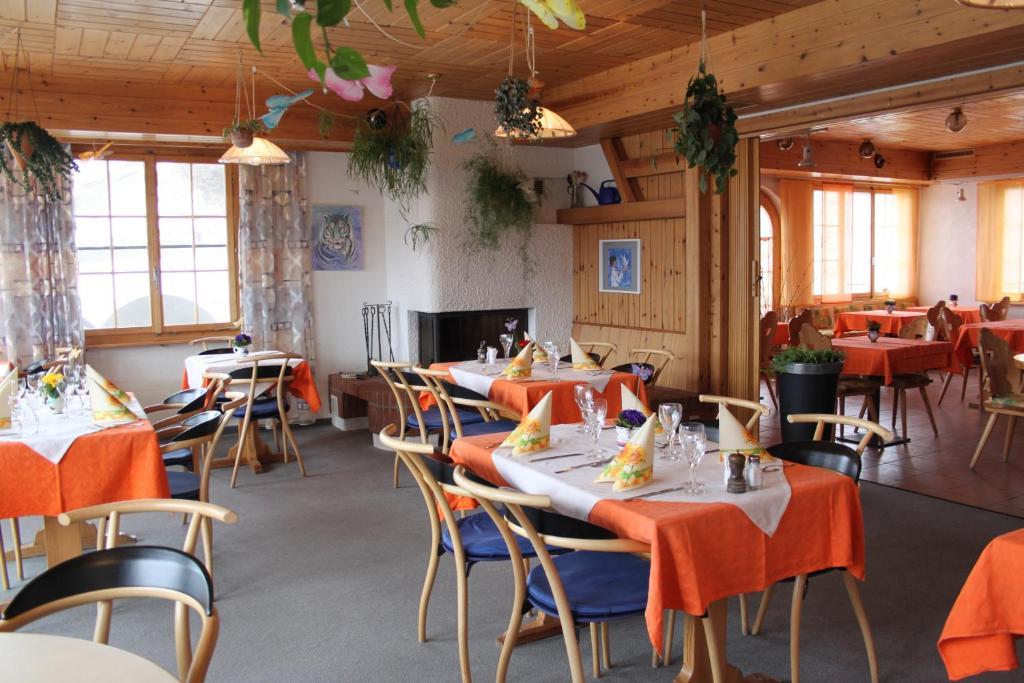 Hotel Gravas Lodge - Das Hotel Fuer Gaeste Mit Hund Vella Zewnętrze zdjęcie