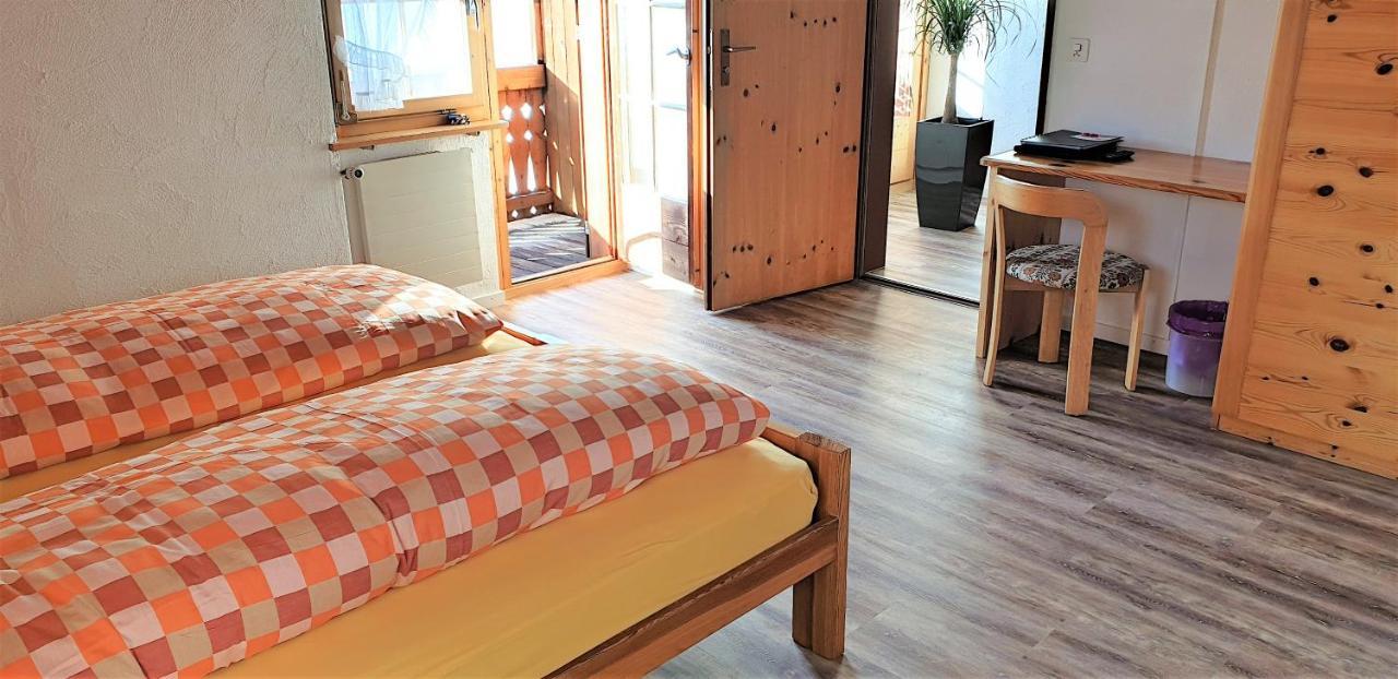 Hotel Gravas Lodge - Das Hotel Fuer Gaeste Mit Hund Vella Zewnętrze zdjęcie